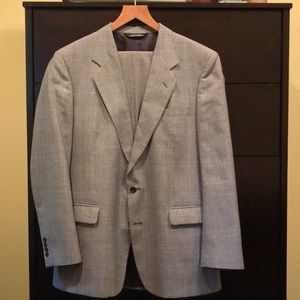 Men’s suit